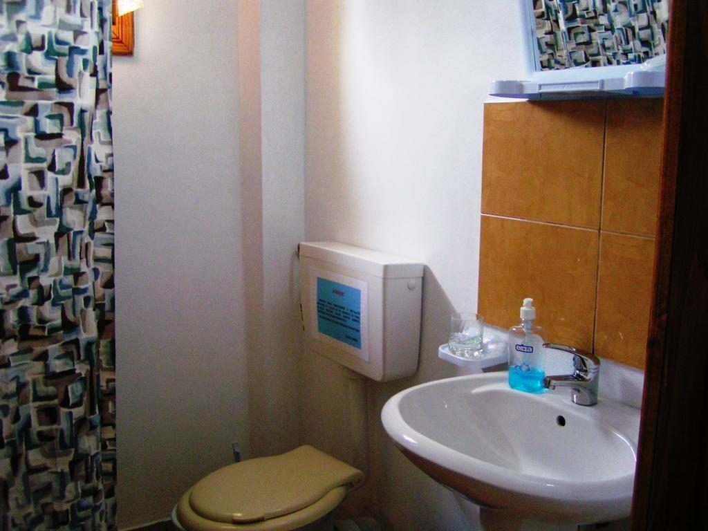 Hotel Casa Mora Sucevita Zimmer foto
